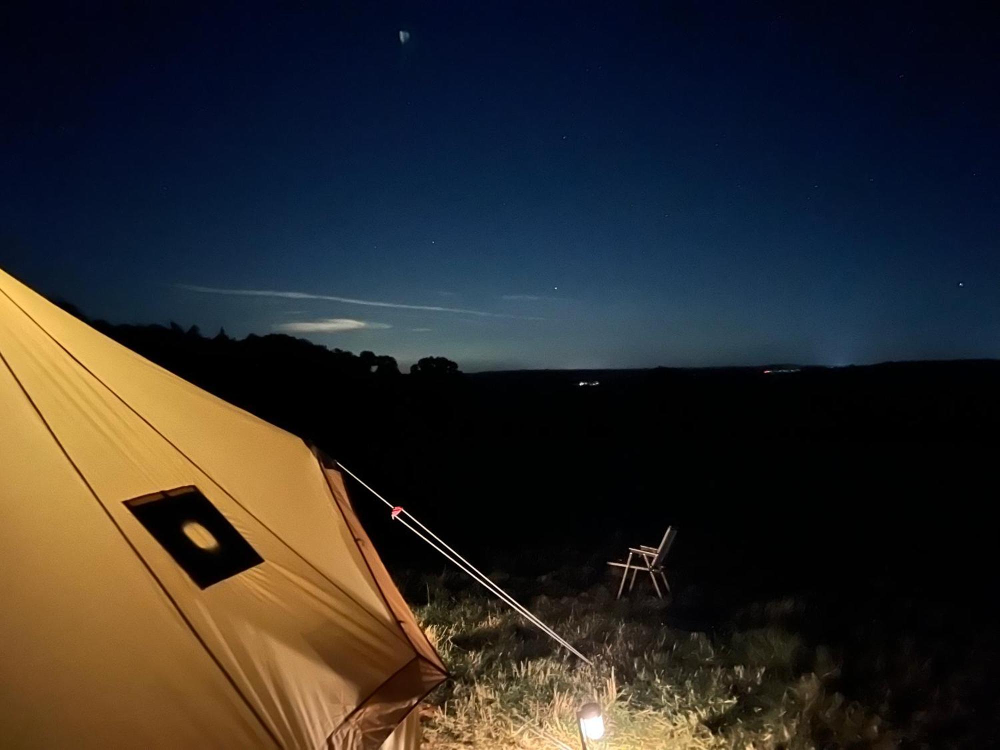 Bell Tent 4M And 7M Fossewold Cotswold Camping Moreton-in-Marsh Eksteriør bilde